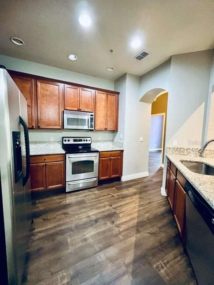 3311 Whitestone Cir #206 - Photo 5 of 26