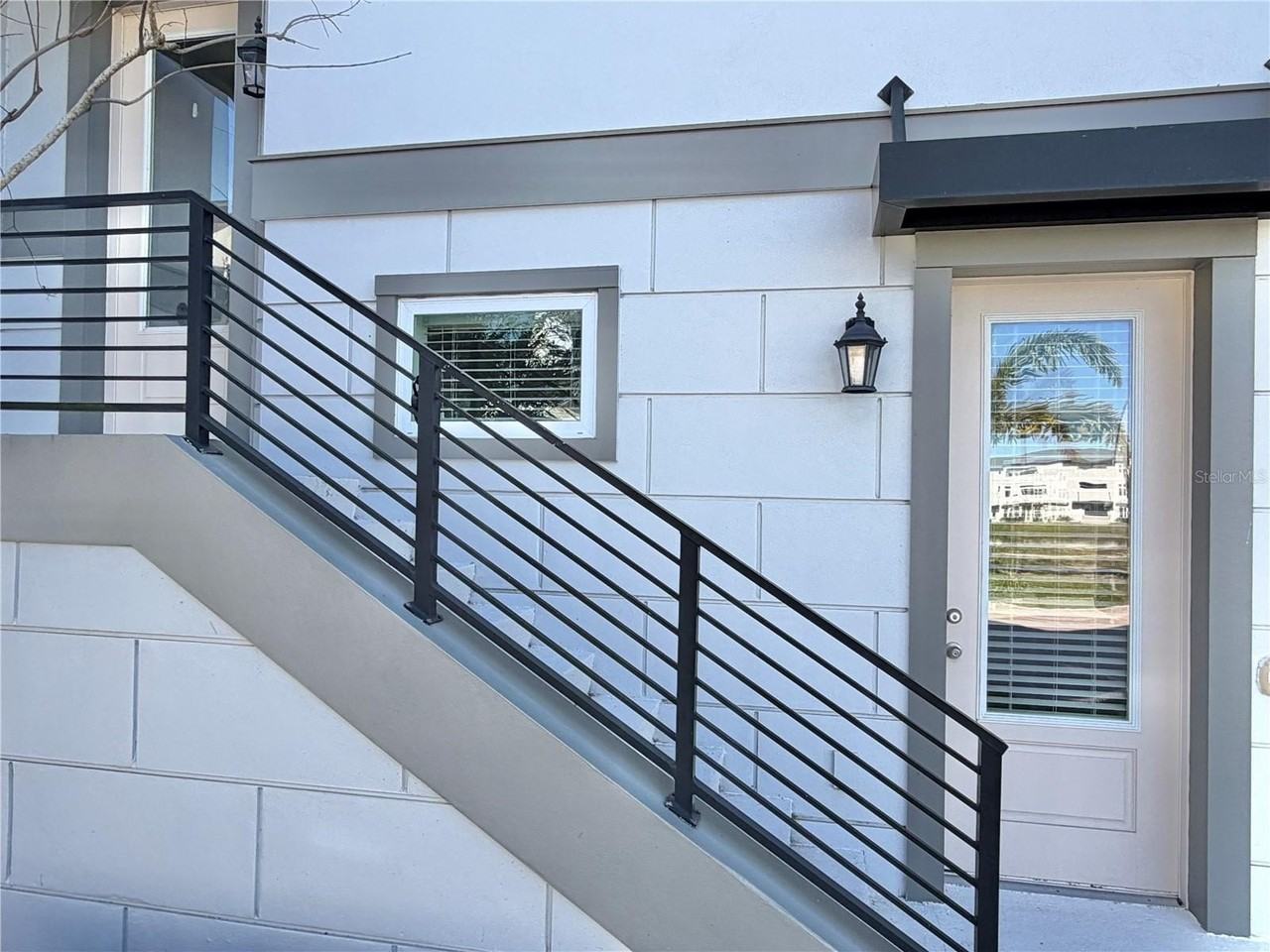 8200 Elion St - Photo 4 of 50