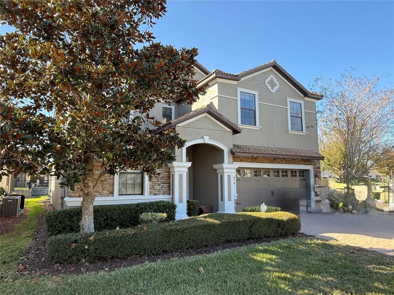 1424 Rolling Fairway Dr - Photo 2 of 50