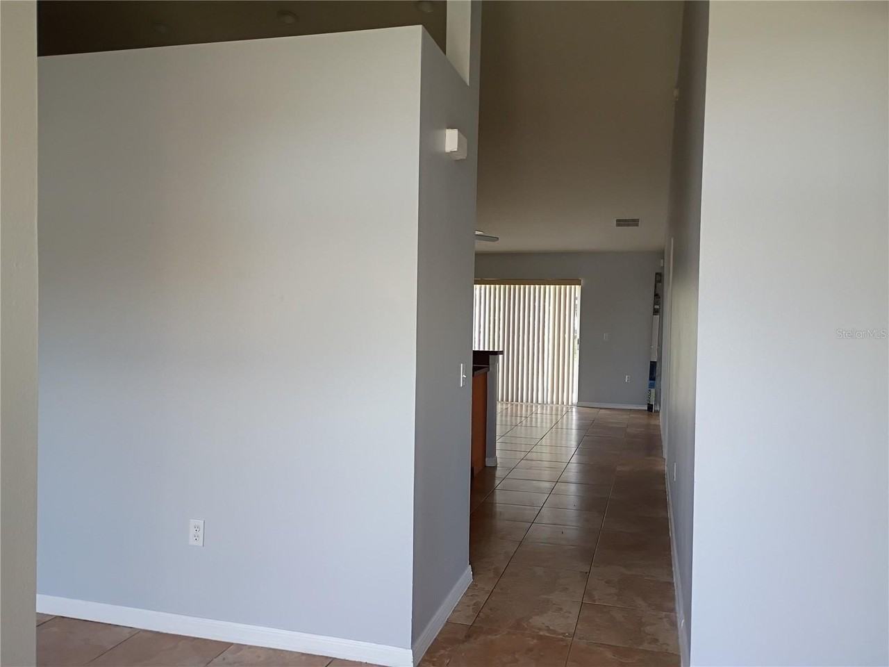 715 Palaiseau Ct - Photo 2 of 19