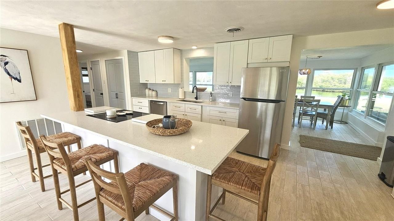 1210 S Maryknoll Rd - Photo 7 of 37