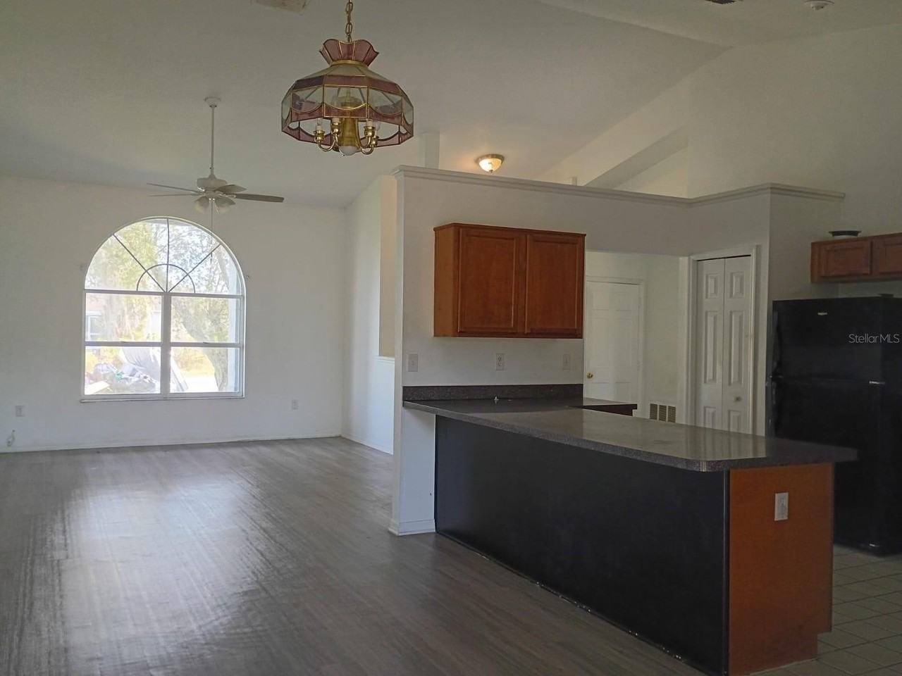 829 Blanc Ct - Photo 3 of 14