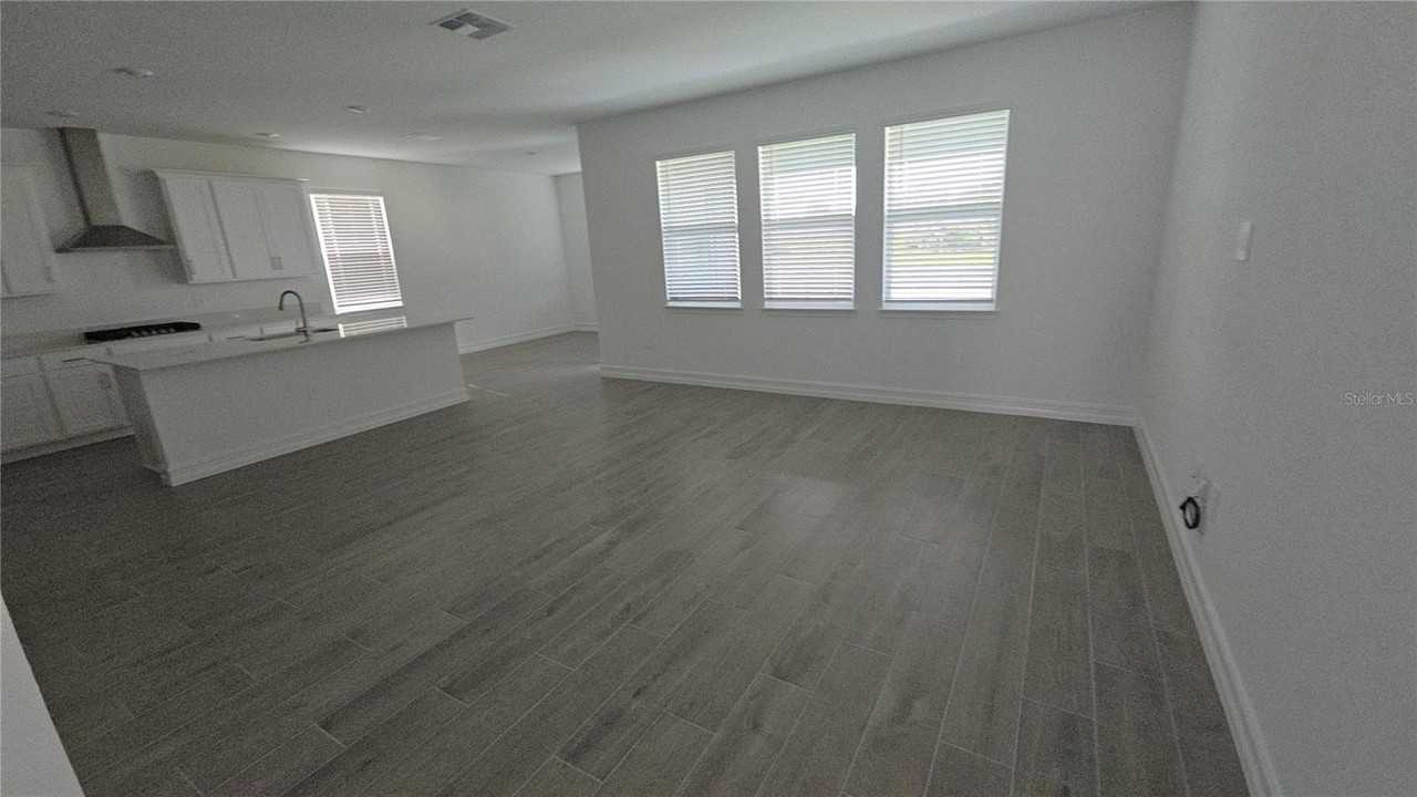 7144 119th Ct E - Photo 3 of 20