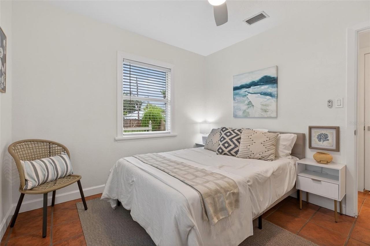 5617 19th Ave S - Photo 6 of 43