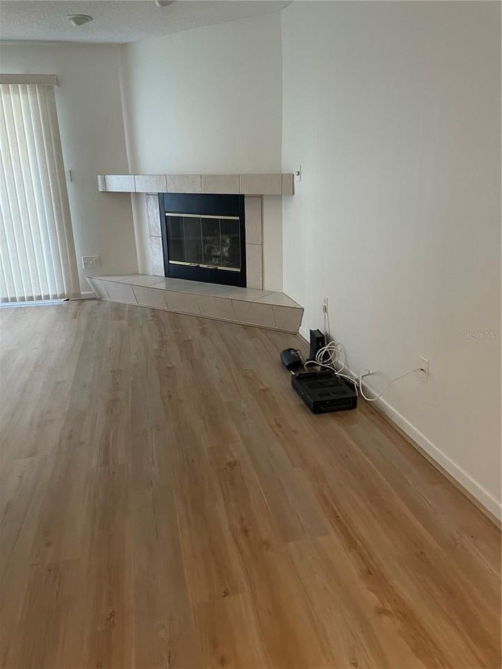 745 Pinellas Bayway S #105 - Photo 5 of 30