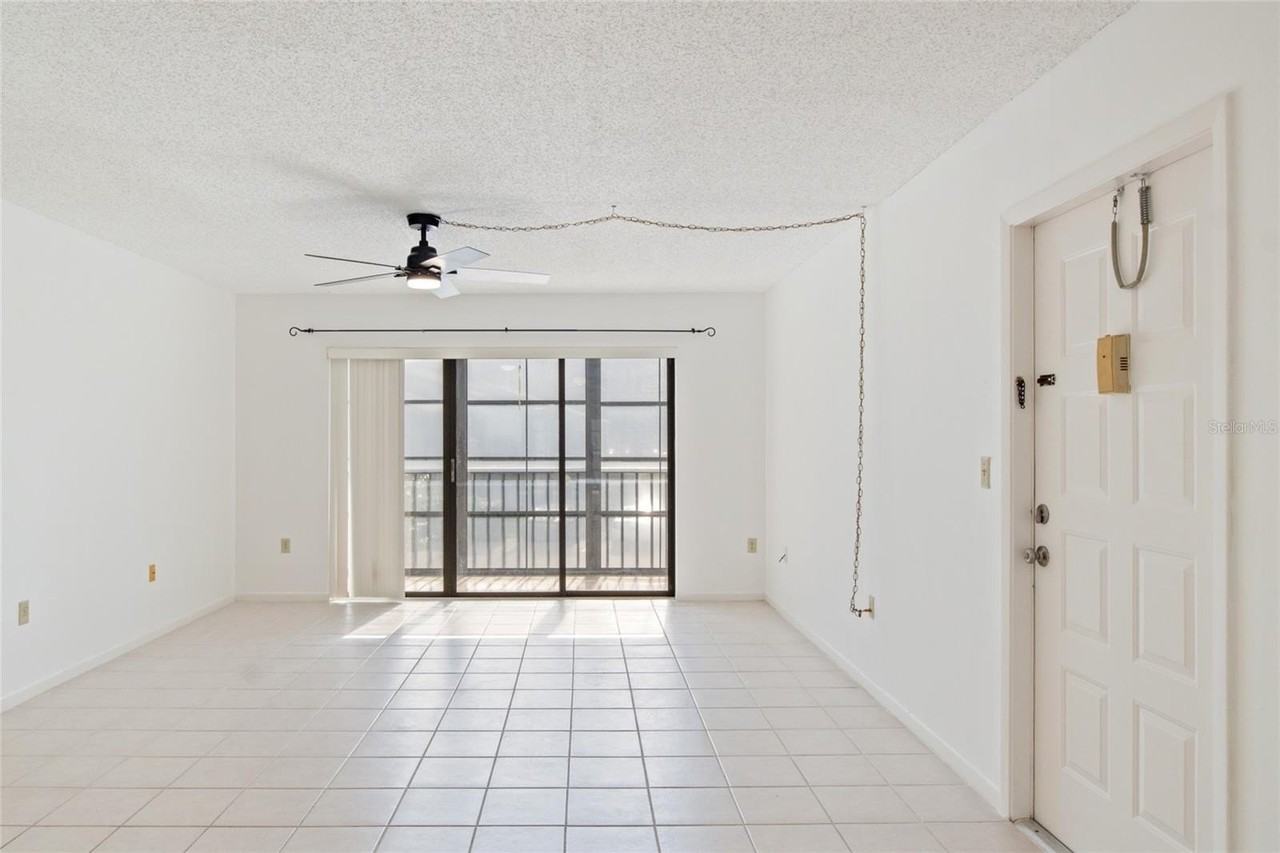 1308 Pine Ridge Cir E #H2 - Photo 4 of 17