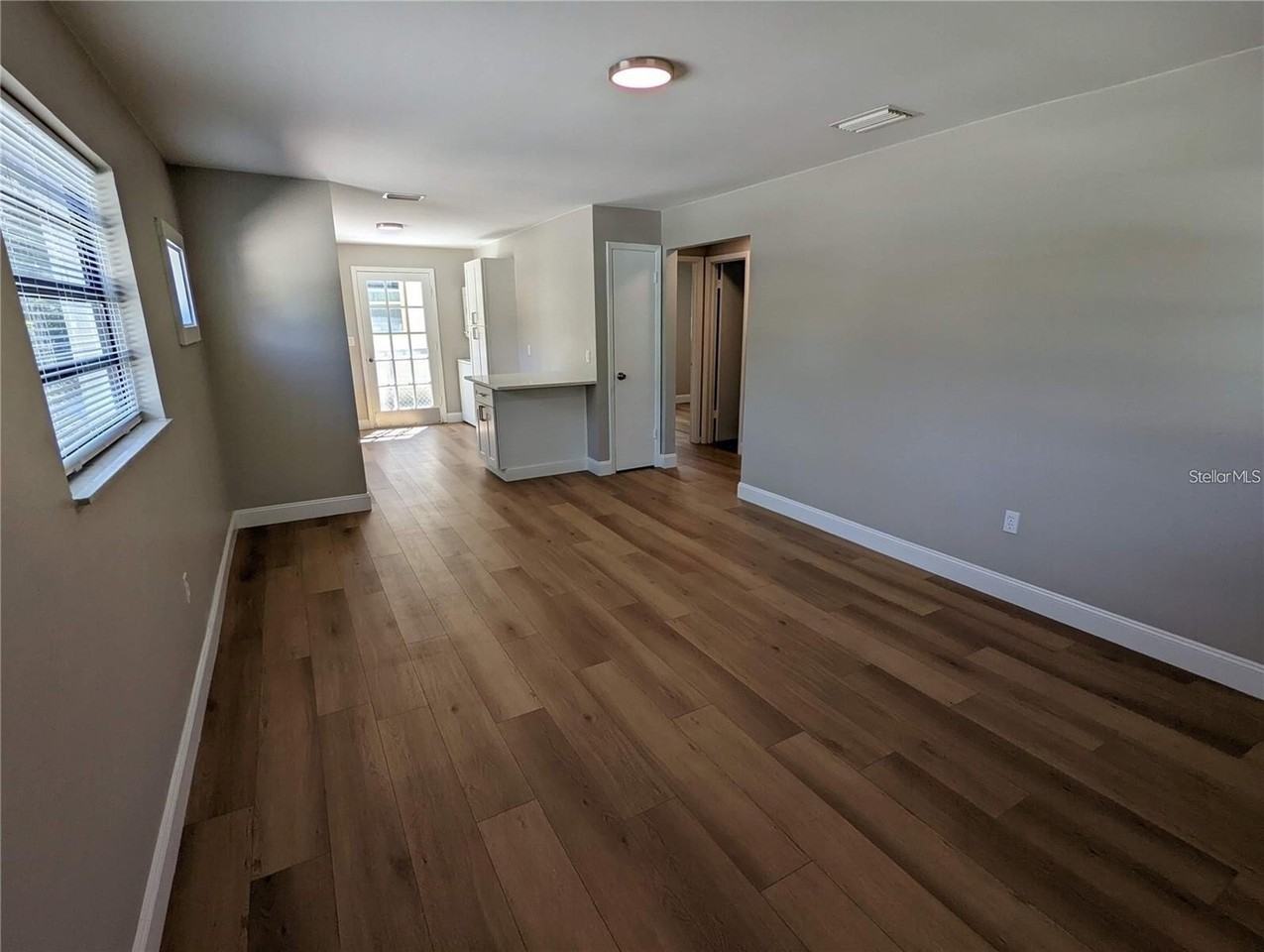 1922 Springtime Ave - Photo 2 of 27