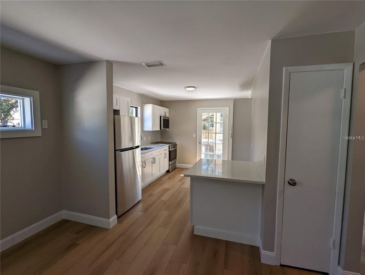 1922 Springtime Ave - Photo 6 of 27