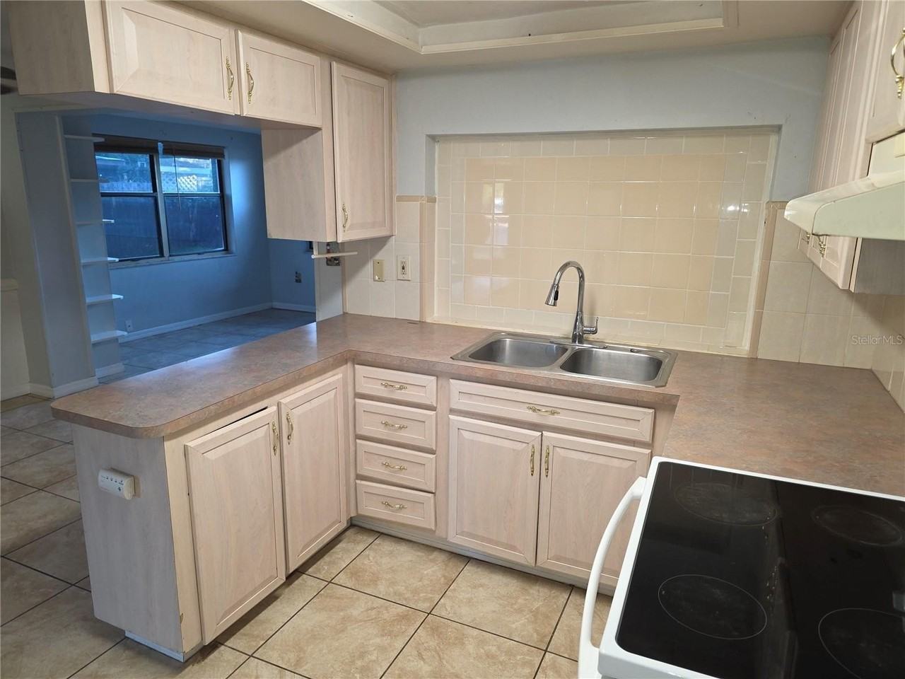 3431 Overland Dr - Photo 7 of 24