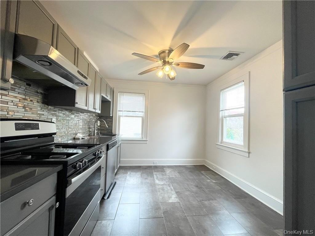 78 1st St Unit 2 #2 - Photo 4 of 15