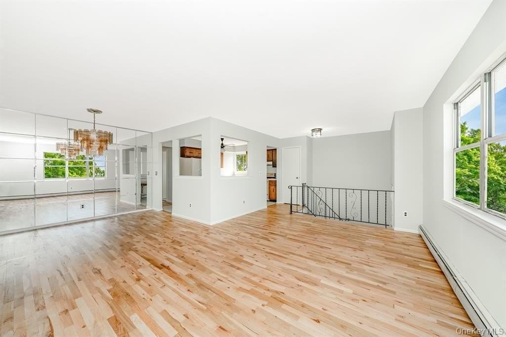 227 N Walnut St - Photo 3 of 18