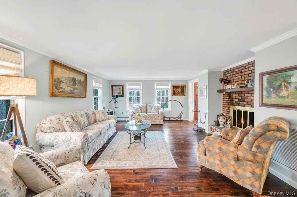 807 Union Ave - Photo 7 of 41