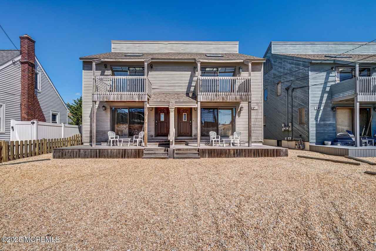 21 Brown Ave Unit 1 #1 - Photo 2 of 28