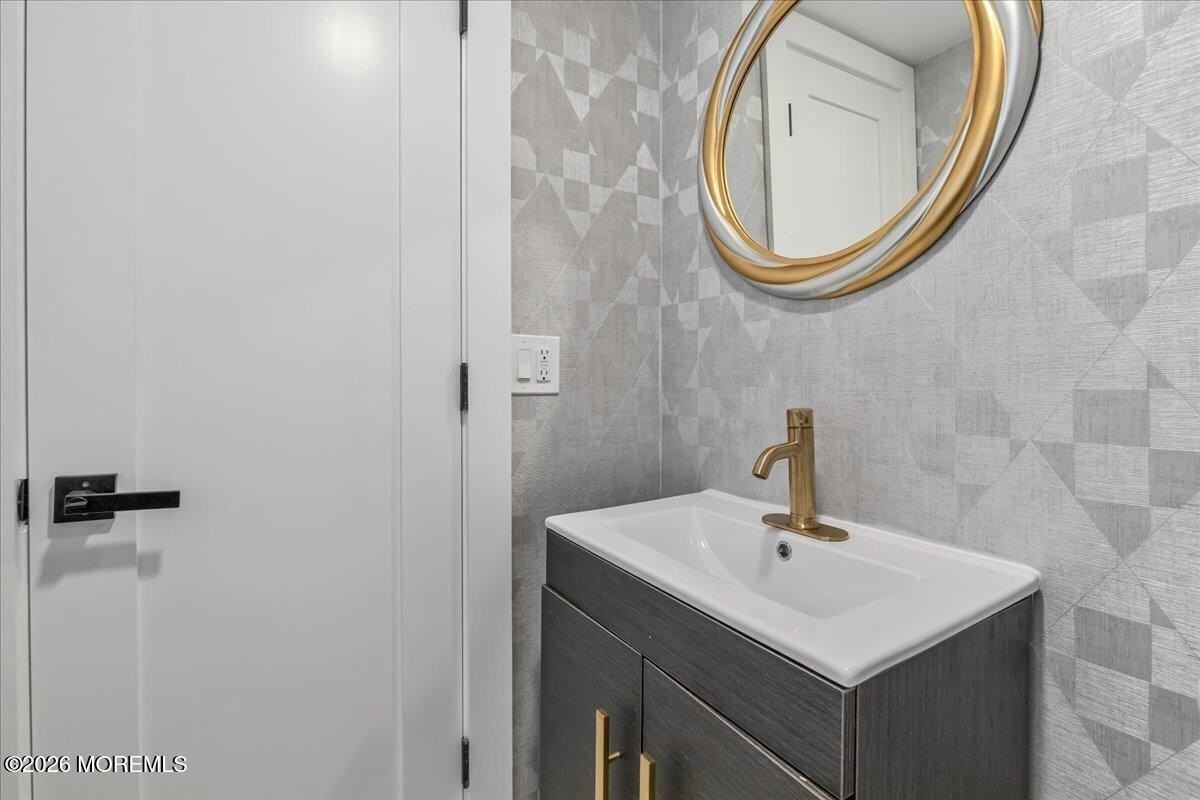 1001 Norwood Ave Apt 2 #2 - Photo 7 of 18