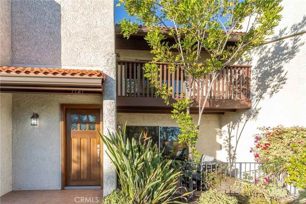 7727 Via Capri - Photo 2 of 31