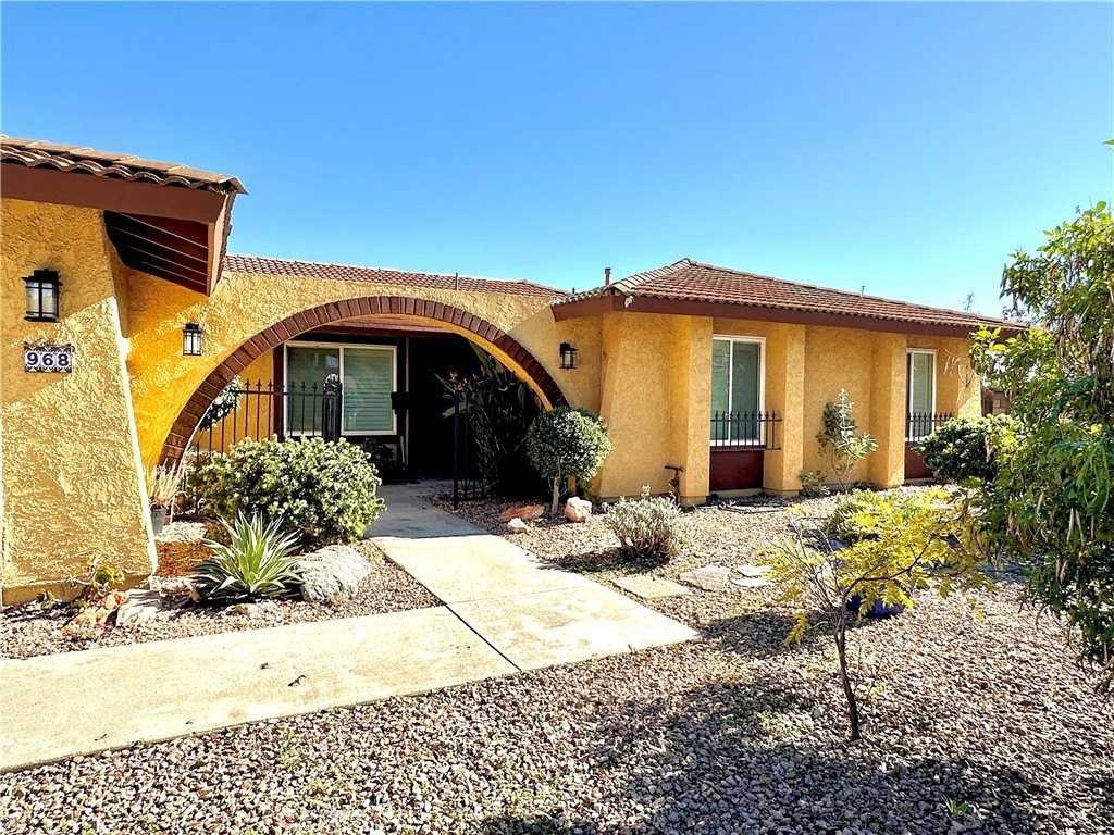 968 Englewild Dr - Photo 2 of 3