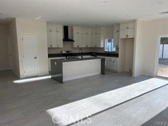 13875 Susan Way - Photo 3 of 10