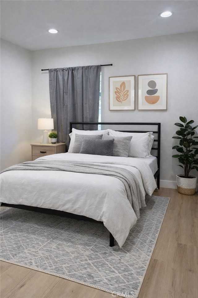 18035 Horst Ave - Photo 6 of 9