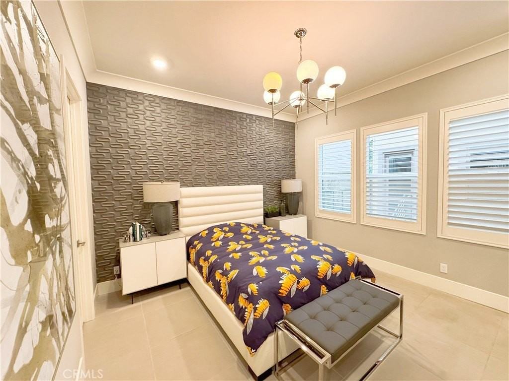 64 Spacial - Photo 6 of 15