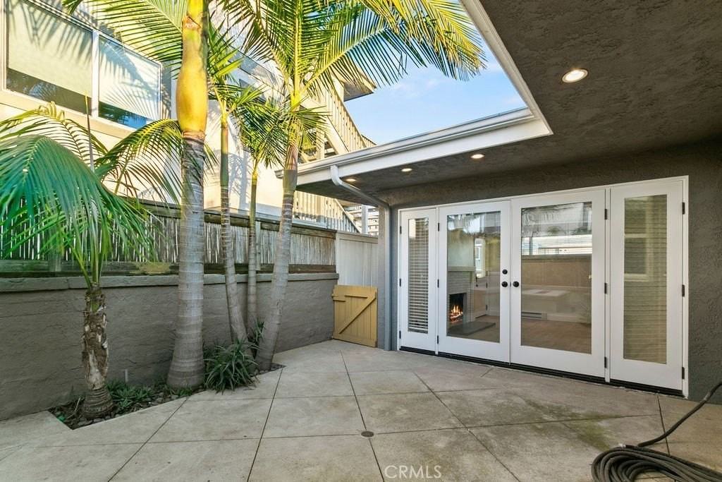 256 Avenida Madrid #A - Photo 6 of 40