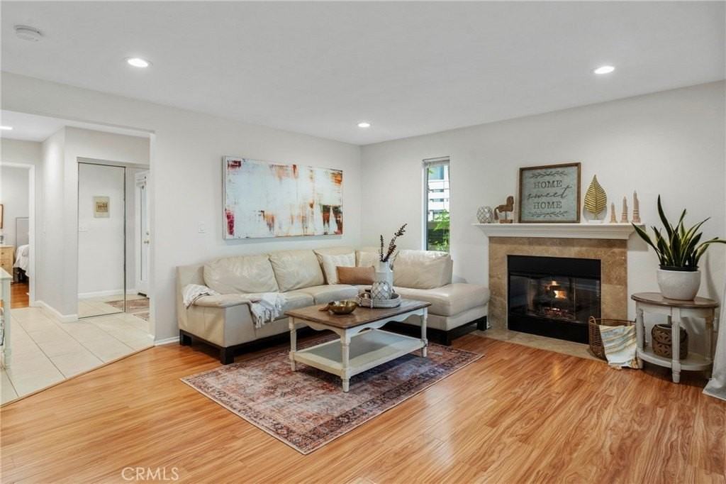 2172 Biscayne Spgs - Photo 4 of 21