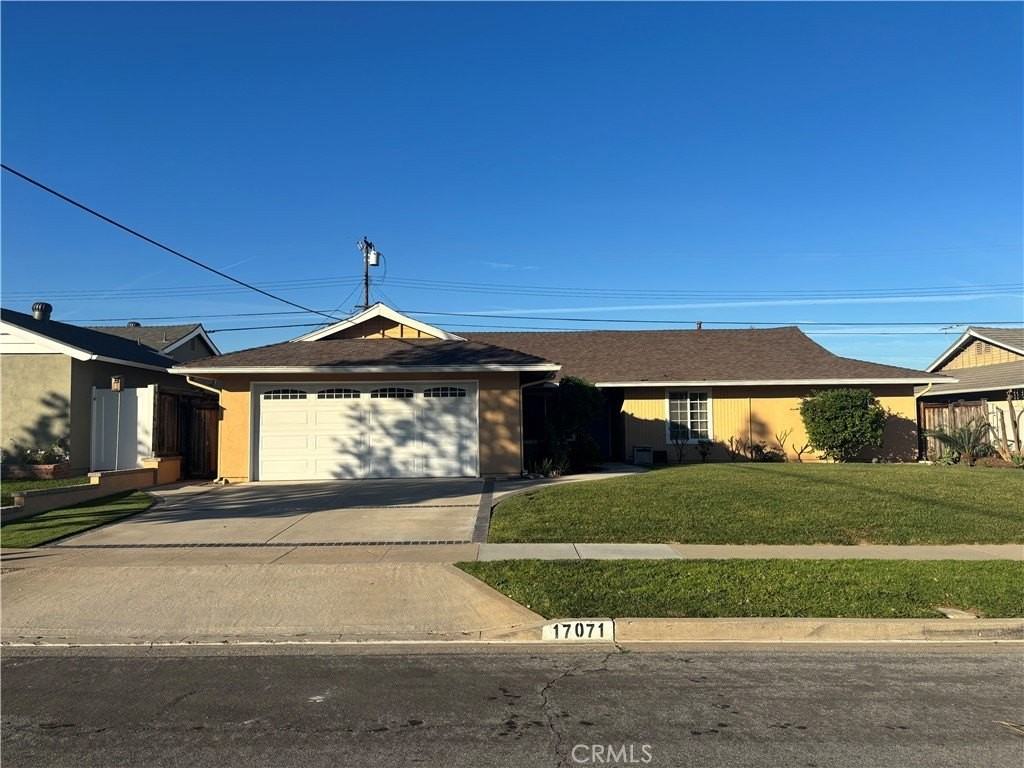 17071 Saga Dr - Photo 2 of 35