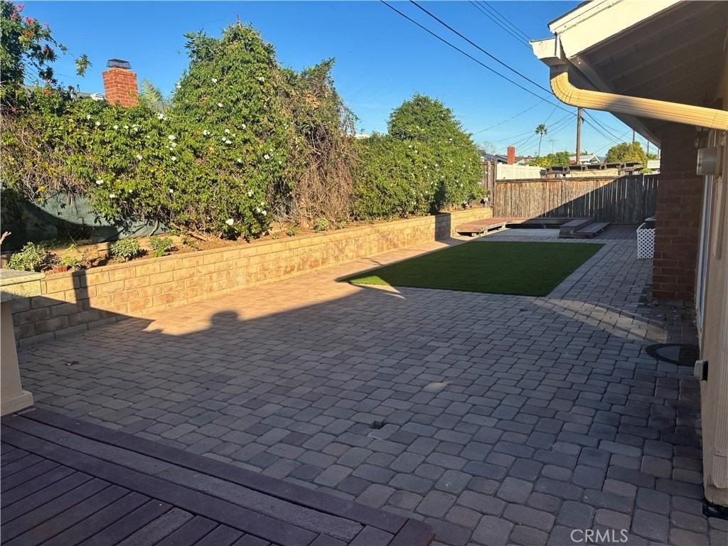 17071 Saga Dr - Photo 7 of 35