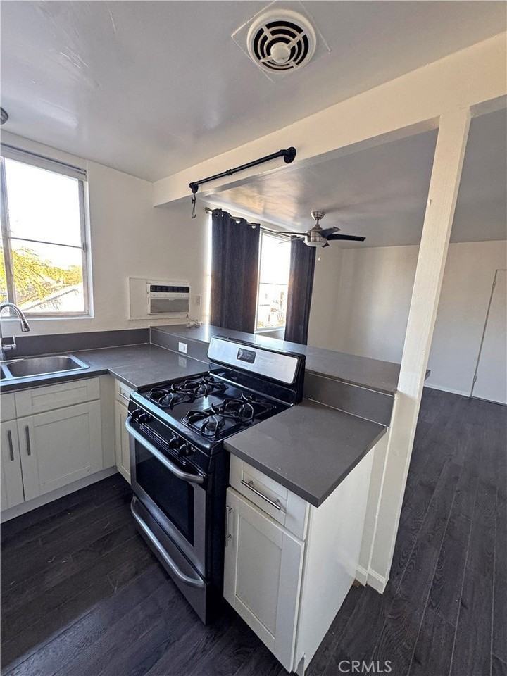 214 Echandia St #7 - Photo 7 of 12