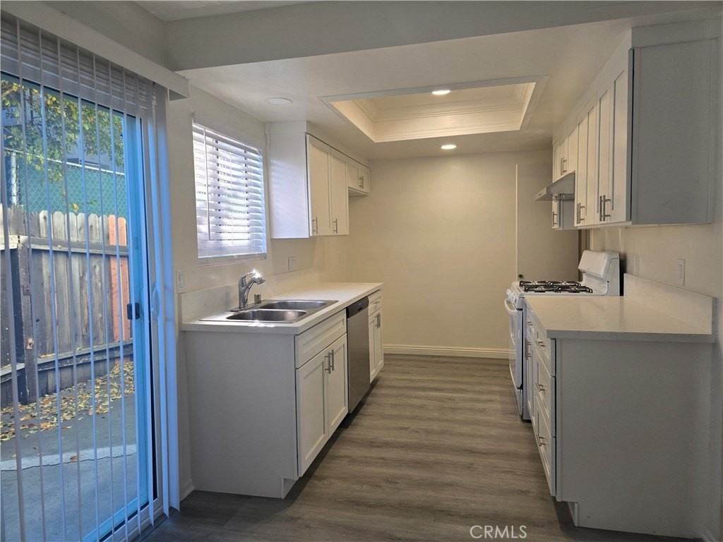 160 Greentree Ln - Photo 2 of 4