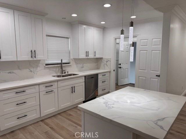 9947 Norwich Ave - Photo 4 of 48