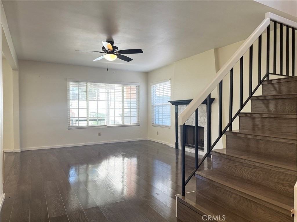 12376 Covello St - Photo 4 of 20