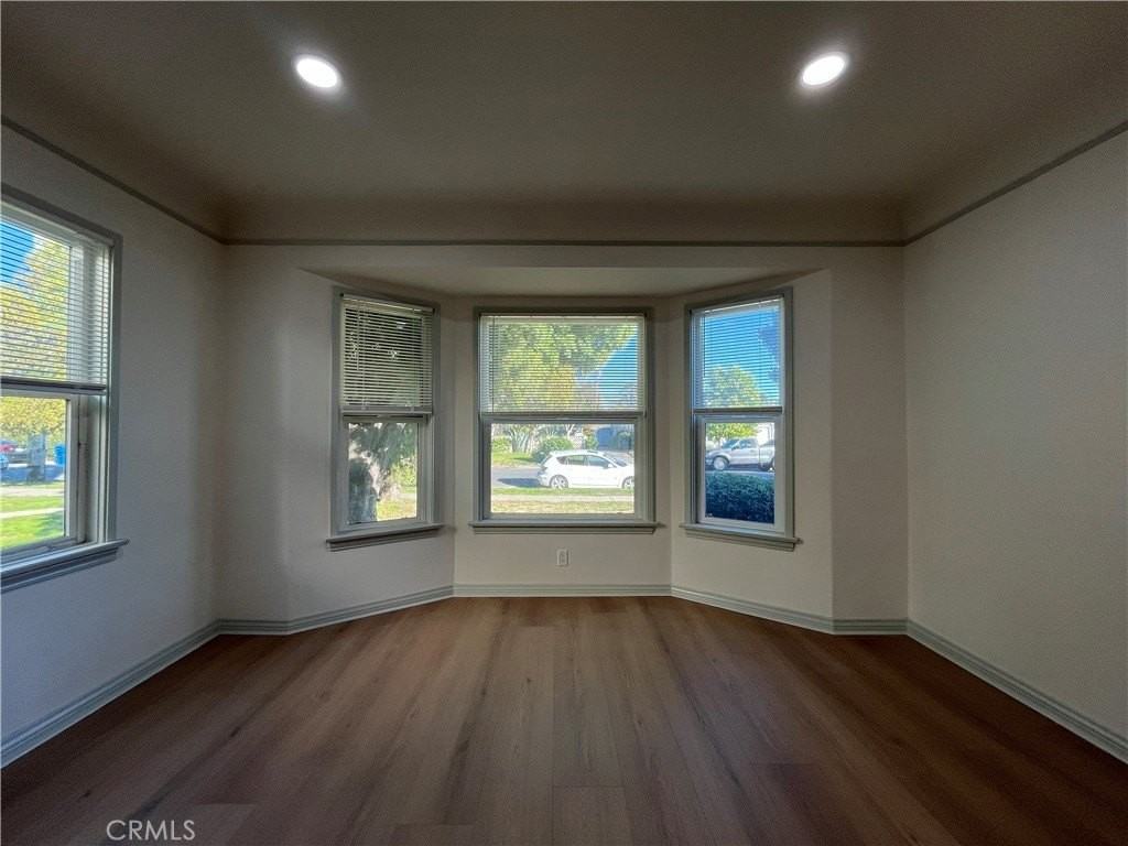 5123 Auckland Ave - Photo 4 of 19