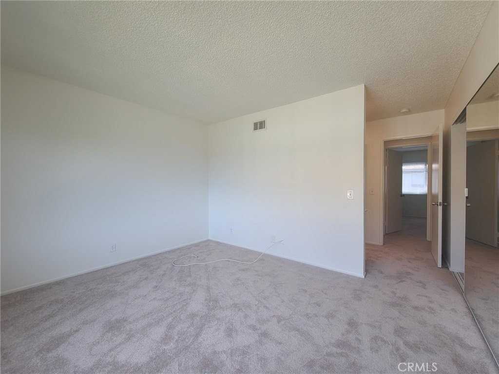 535 Serento Cir - Photo 6 of 10