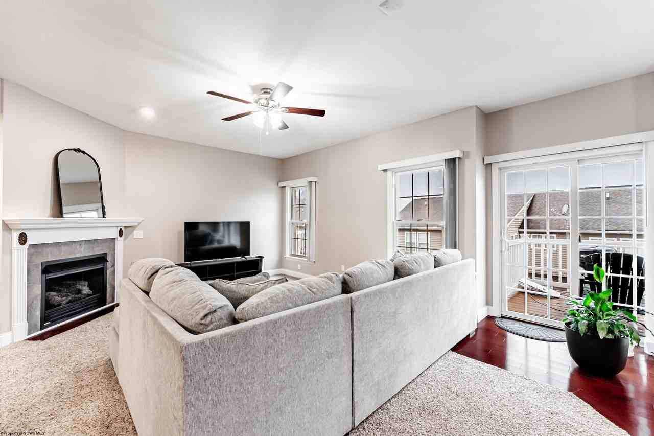 4 Palmetto Dr - Photo 4 of 26