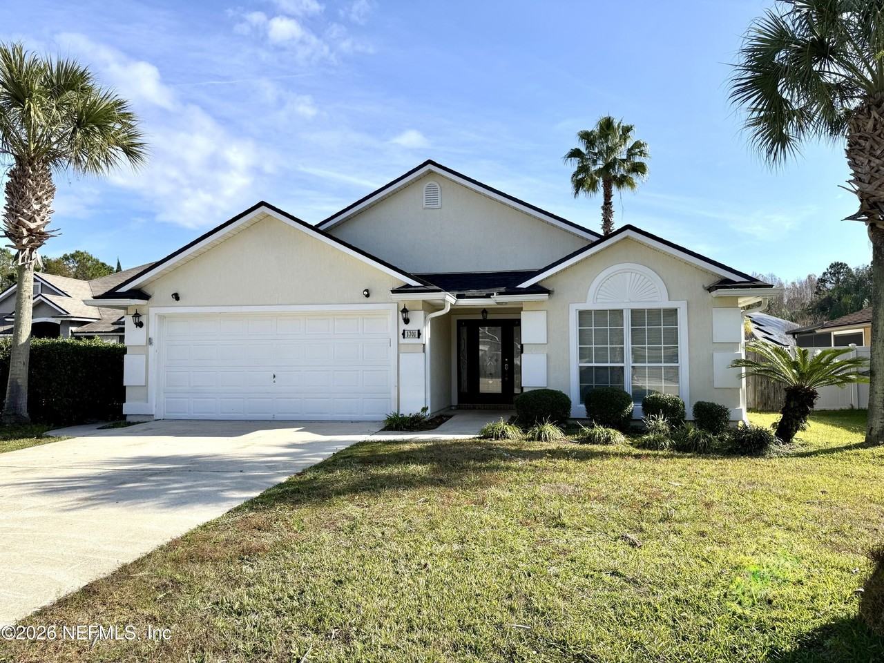 1701 Covington Ln - Photo 2 of 38