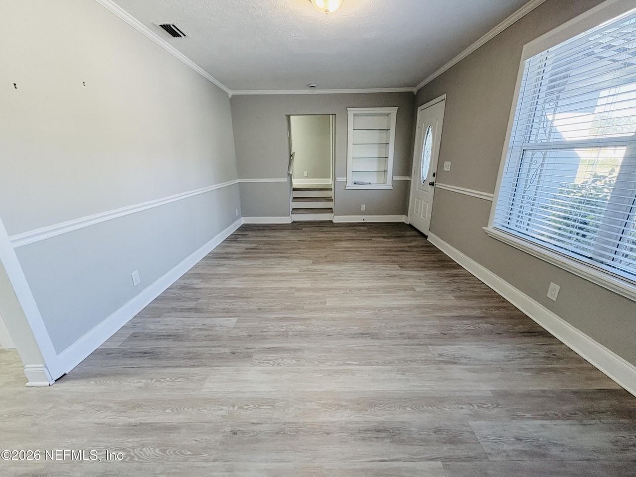 7008 Perke Dr - Photo 5 of 23