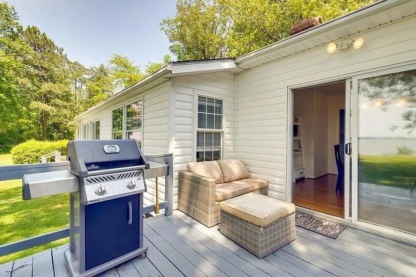 5198 Weaver Ln - Photo 2 of 21