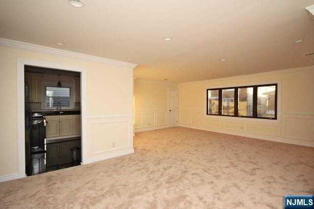 1504 74th St - Photo 5 of 13