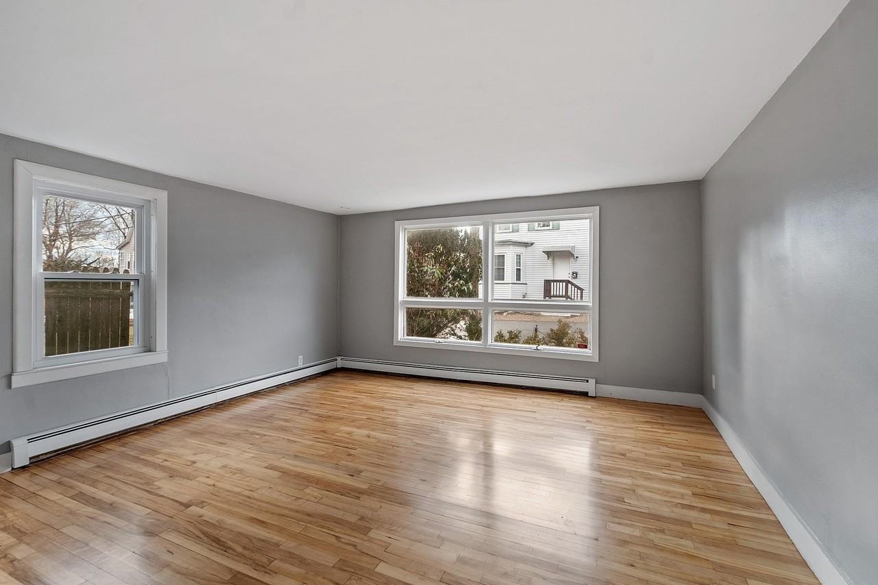 6 Cherry St #B - Photo 4 of 19