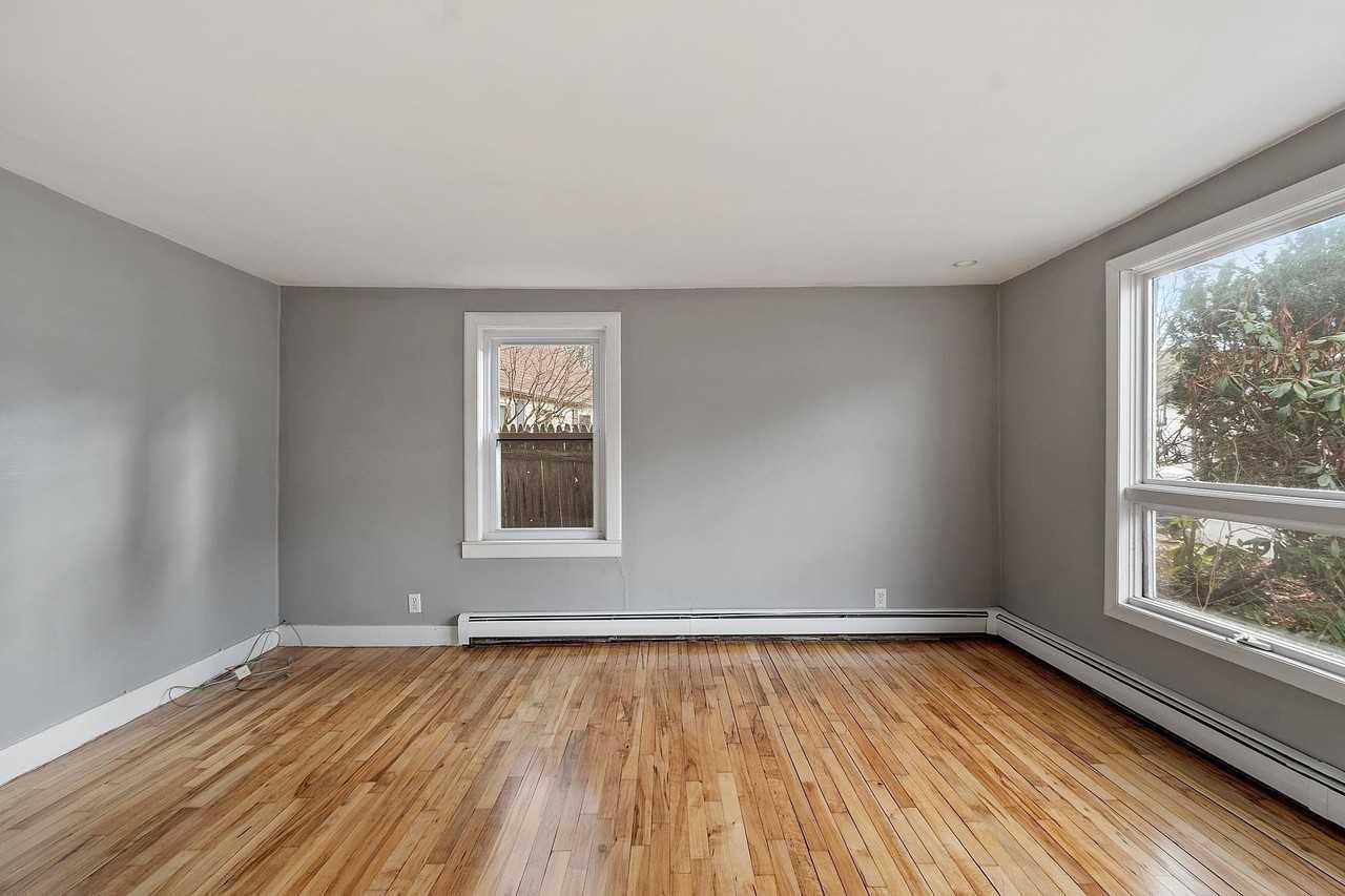 6 Cherry St #B - Photo 5 of 19