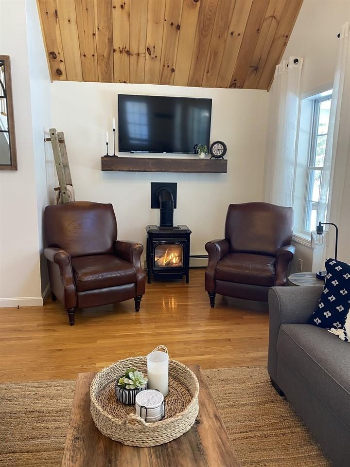 11 Brookstone Ln - Photo 3 of 21