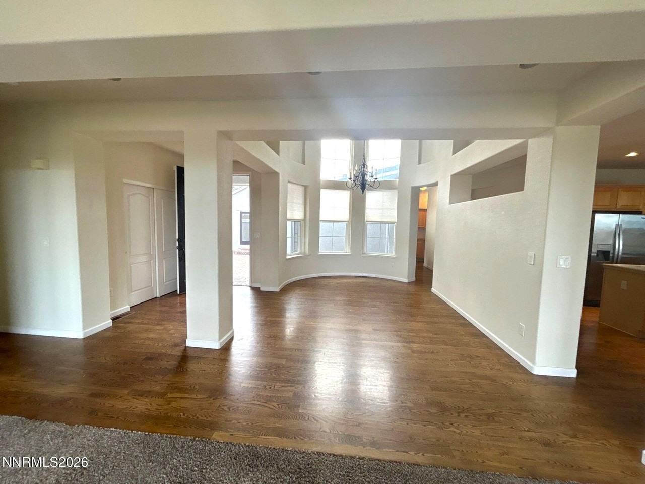 3084 10 Mile Drive - Photo 3 of 17