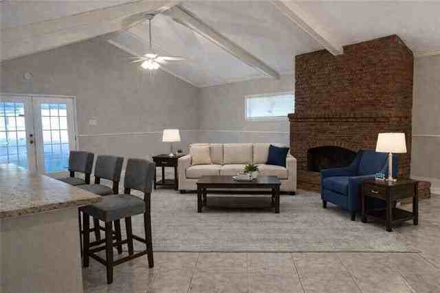 7012 Tullis Dr - Photo 3 of 23