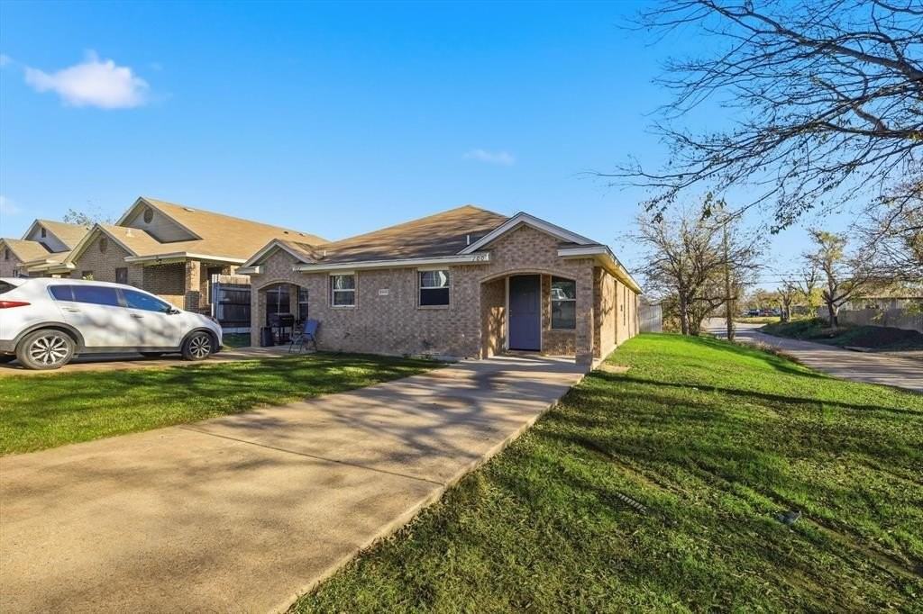 2900 Nw 29th St - Photo 2 of 27