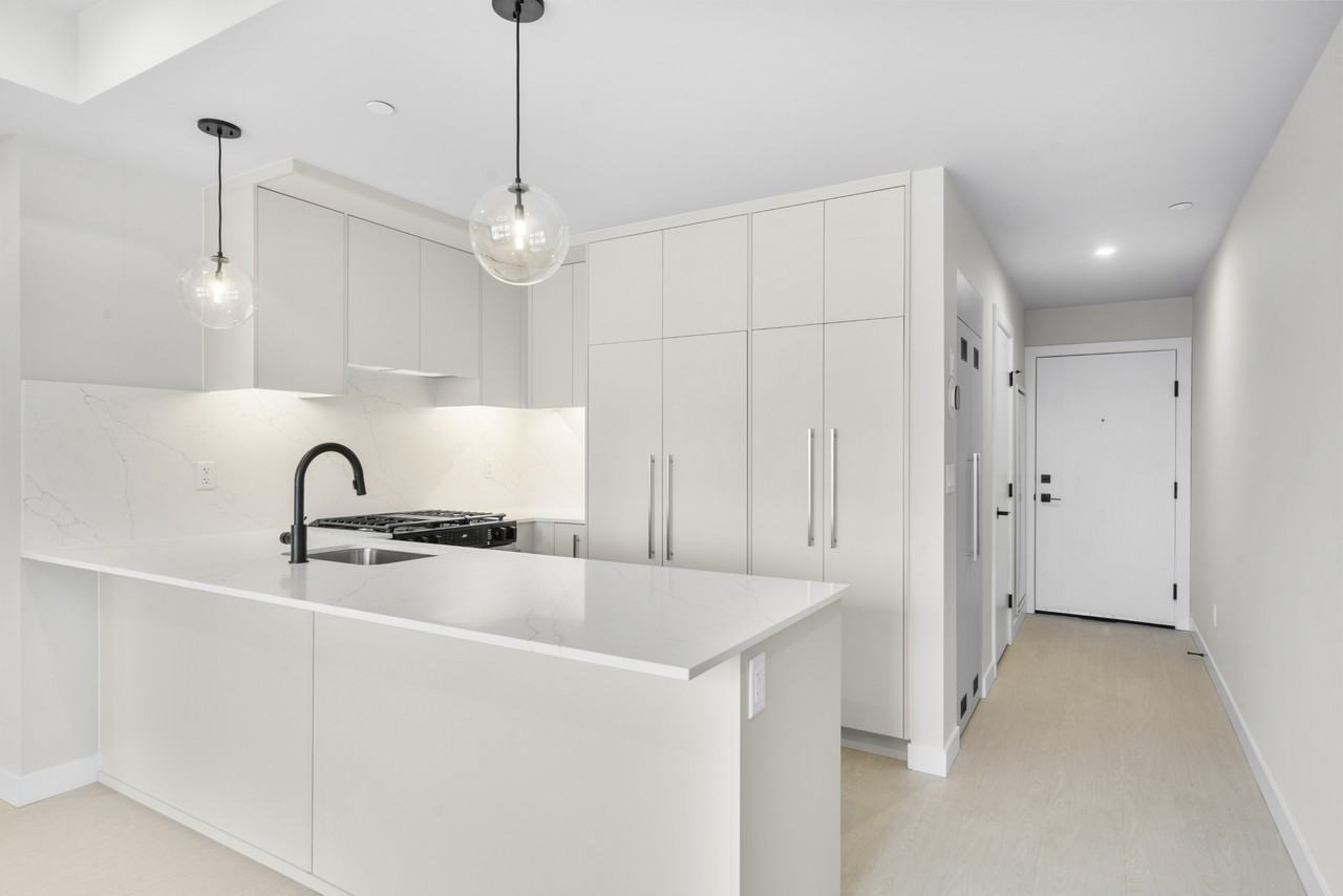 301, 8375 Broadcast Avenue SW - 1 #1 - Photo 6 of 35