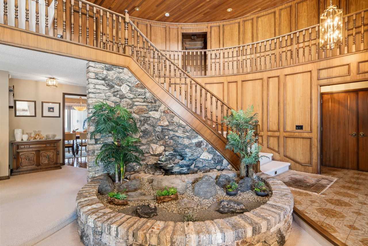 836 Edgemont Rd Nw - Photo 7 of 50