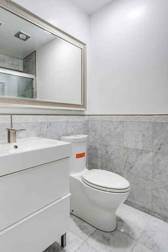 4611 Charleston Ter Nw #1 - Photo 5 of 50