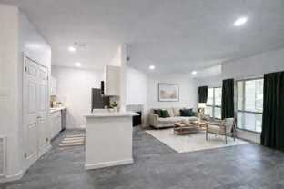 9600 Royal Ln #202 - Photo 1 of 1