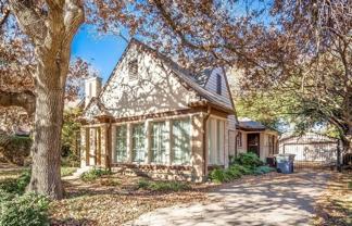 5543 Mccommas Blvd - Photo 1 of 1