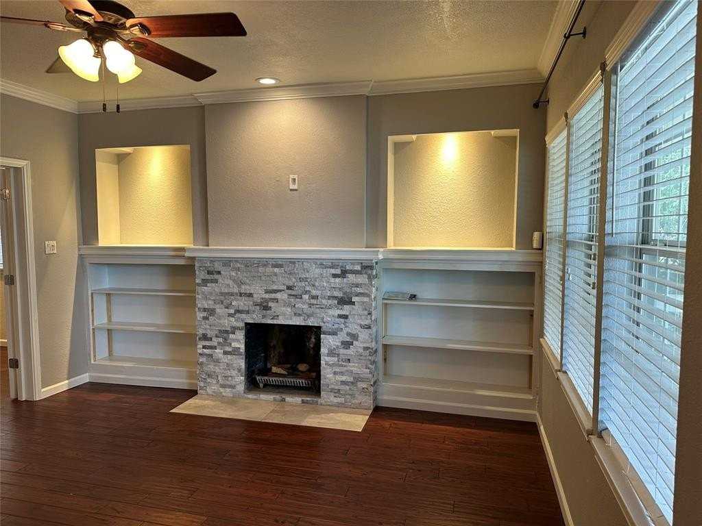 1304 Dorothy Ln - Photo 2 of 14